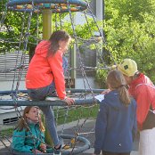 Die jüngsten turnen sich mal warm